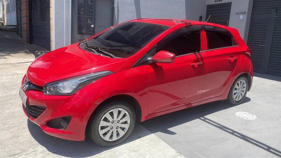 HYUNDAI HB20 1.0 COMFORT PLUS 12V FLEX 4P MANUAL